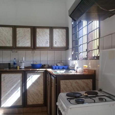El Hope Lodge Dar es Salaam Luaran gambar